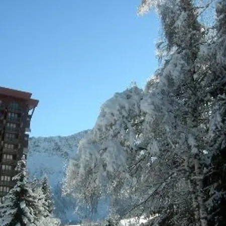 Fonctionnel Au Pied Des Pistes Avec Acces Piscine - Fr-1-267-182 Lägenhet
