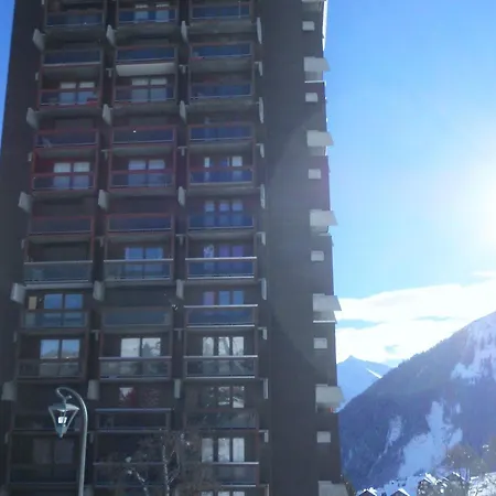 Fonctionnel Au Pied Des Pistes Avec Acces Piscine - Fr-1-267-182 Lägenhet *